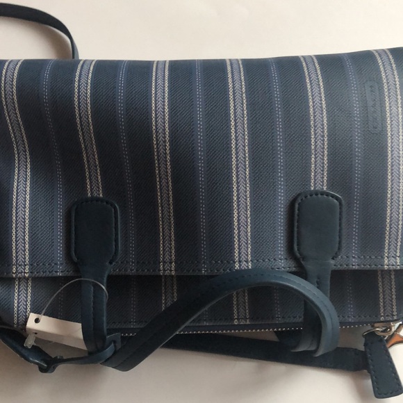 Coach Rare Handbag - Picture 4 of 15